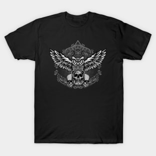 Skull Owl Mysterious Bird With Skulls Illustration T-Shirt